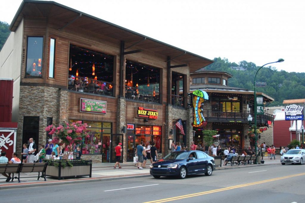 6 Mustdo Activities in and around Gatlinburg and Pigeon Great